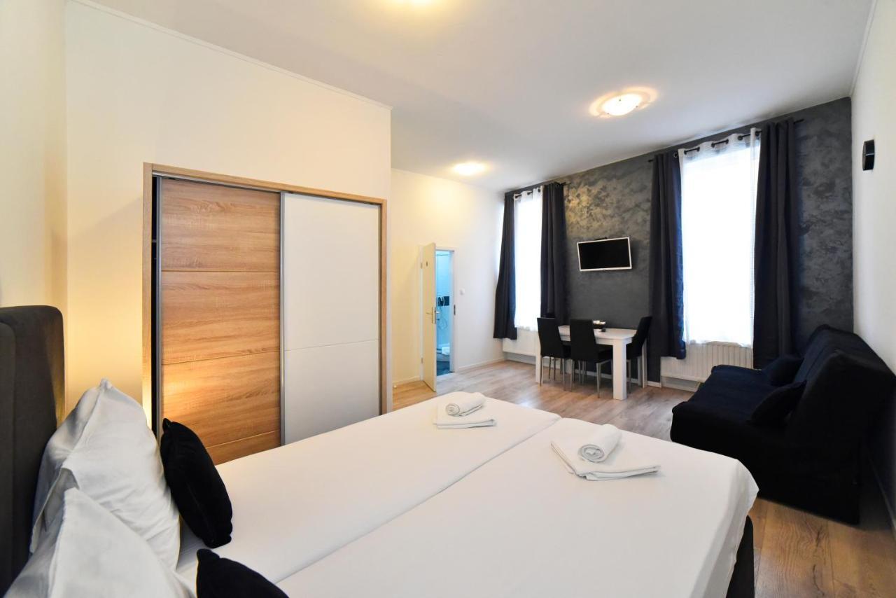 Virtus Apartments And Rooms With Free Private Parking Zagreb Bagian luar foto