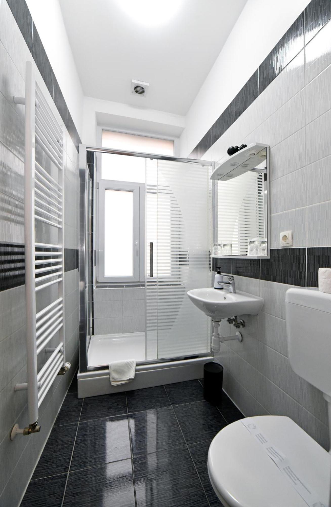 Virtus Apartments And Rooms With Free Private Parking Zagreb Bagian luar foto