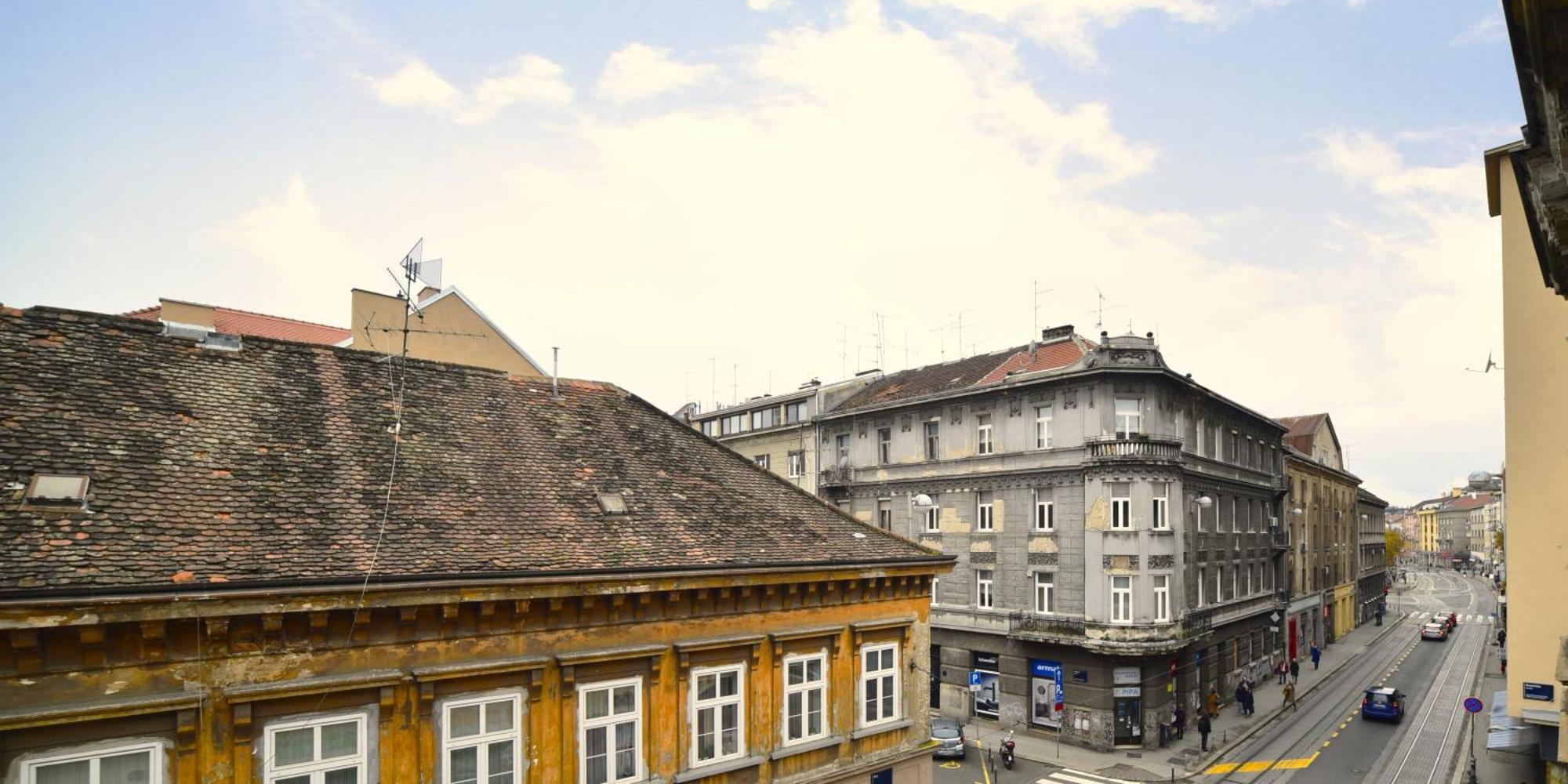 Virtus Apartments And Rooms With Free Private Parking Zagreb Bagian luar foto